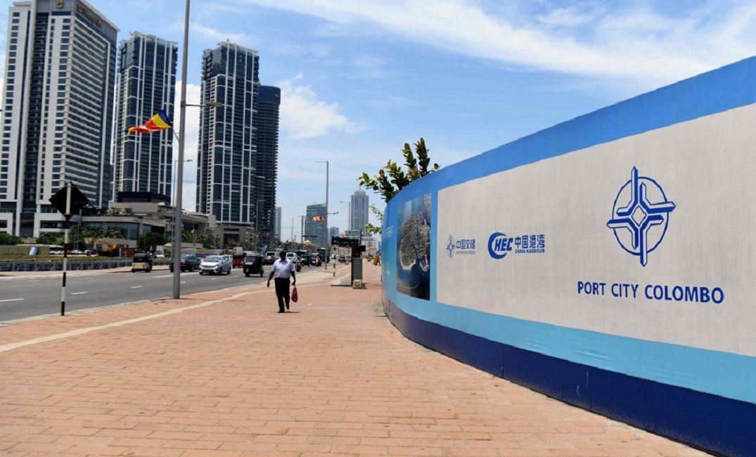 පෝර්ට් සිටිය නිසා : එක රටක් එක නීතියක් ප්‍රතිපත්තිය අත්හැරලා !