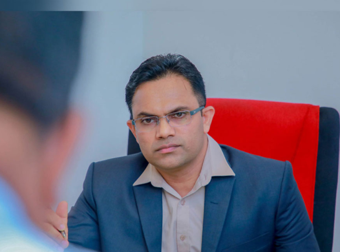 'ජාත්‍යන්තරයට ගැලපෙන තරුණයෙක් නිර්මාණය කිරීමට IT සහ ඉංග්‍රීසි වැදගත්' - තරුණ කටයුතු නියෝජ්‍ය ඇමති කියයි