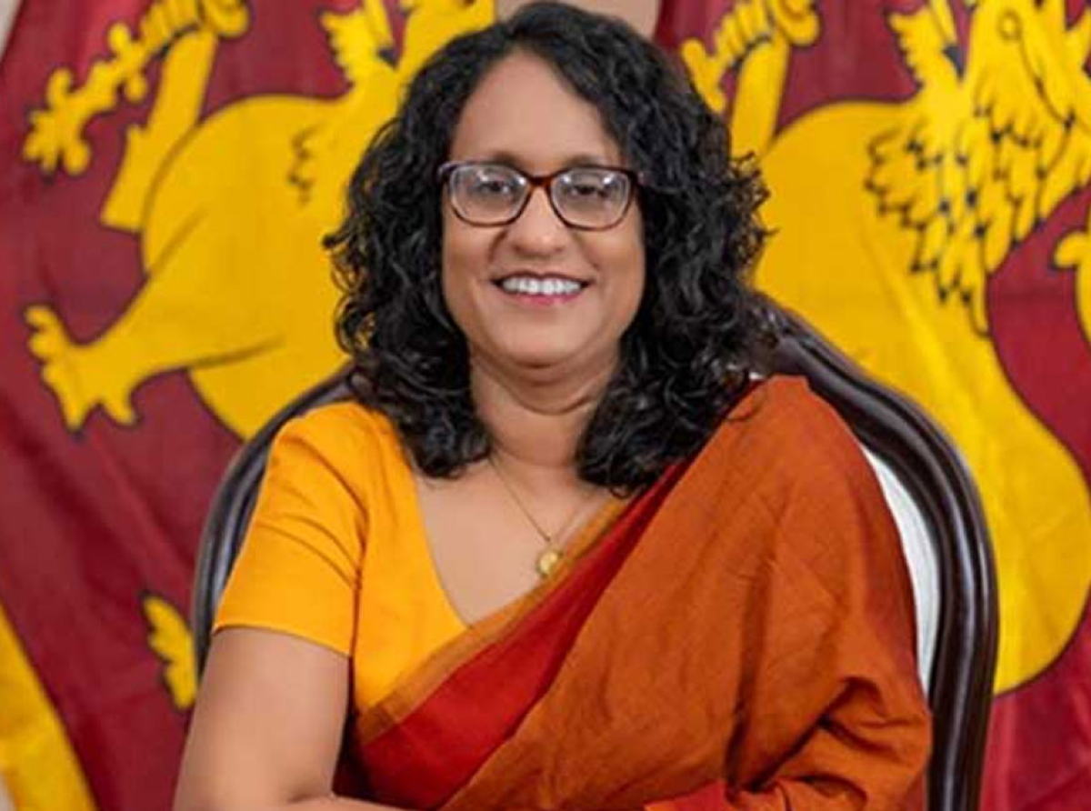 චීන නිල සංචාරය අවසන් කළ අග්රාමාත්යවරිය අද ඉන්දියාවට