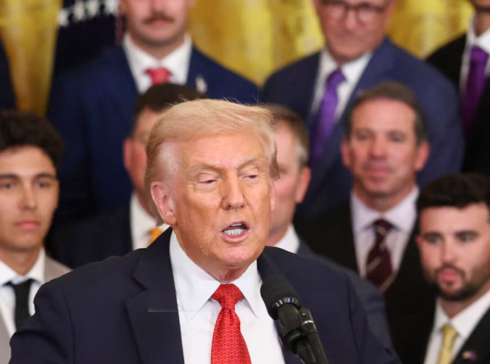 රුසියා-යුක්‍රේන ගැටුම අවසන් කිරීමටත් ට්‍රම්ප් පෙරට එයි..!