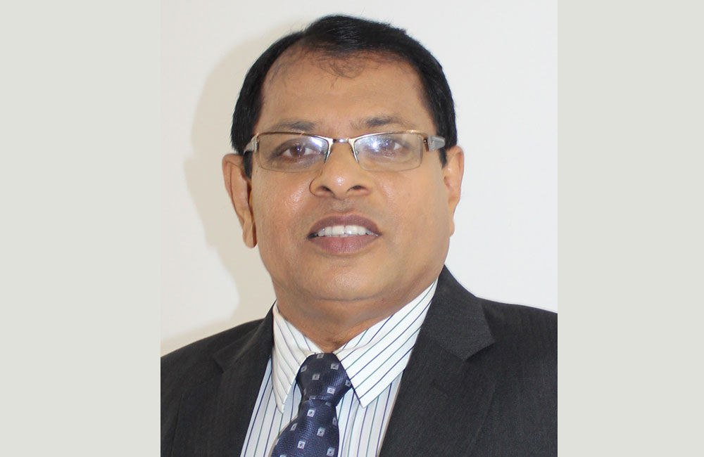 පී.එම්.එන් බණ්ඩාර වෙත පැපුවා නිව්ගිනියාවේ රාජකීය සම්මානයක්