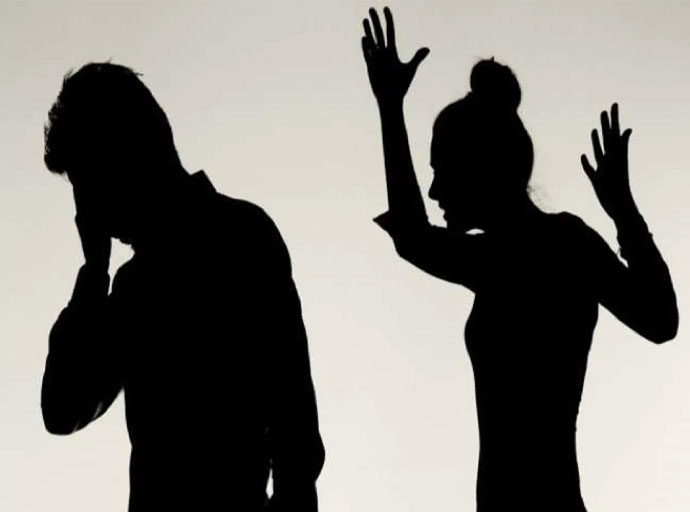 ගෙදරට 'ඒකනායක' වු බලවතා....