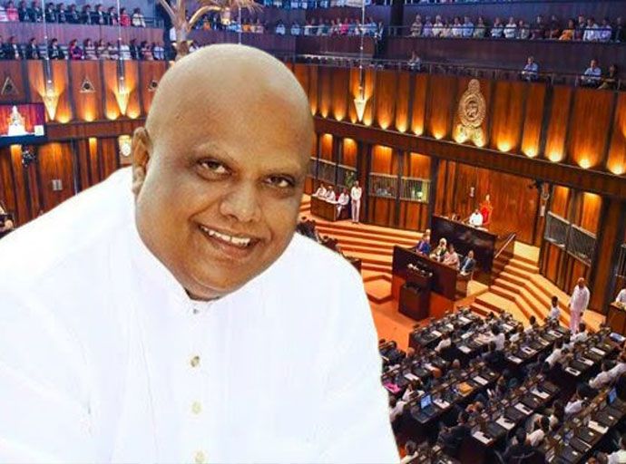 පොලිස්පතිවරයාට එරෙහිව පාර්ලිමේන්තුවට වරප්‍රසාද ප්‍රශ්නයක්!