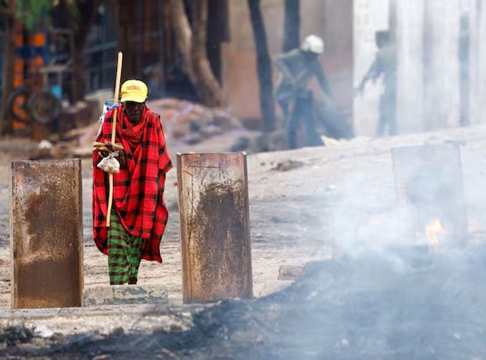 ටැන්සානියා විරෝධතාවලින් 700ක් මරුට