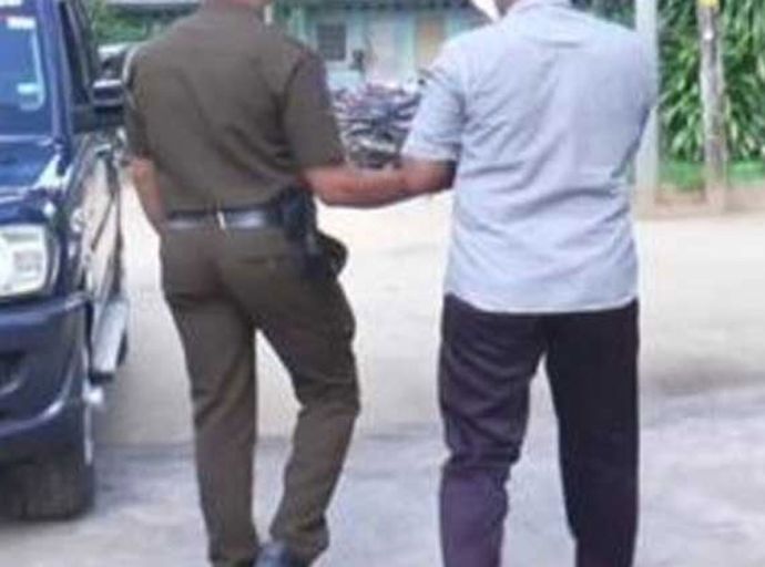 කුඩු සිද්ධියට ගෑවුණු විදුහල්පතිගේ වැඩ තහනම්