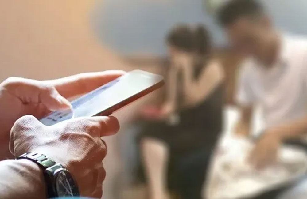 සෙක්ස් වීඩියෝ අන්තර්ජාලයට මුදාහල යුවළක් අත්අඩංගුවට