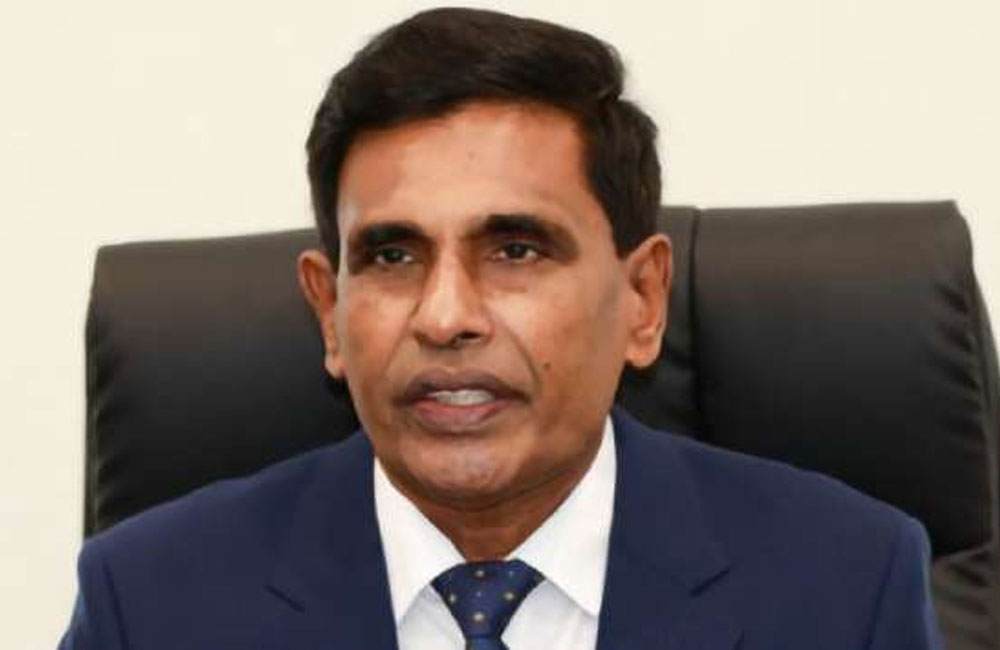 රට පැන්න මෙරට මත් කෙරුමෝ හතක් බාර වෙන්න සූදානමක