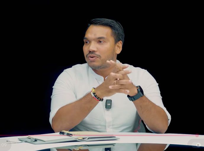 මෑත ඉතිහාසයේ වැඩි ම බොරු කිව්වෙ මාලිමා කණ්ඩායම - නාමල් රාජපක්ෂ (වීඩියෝ)