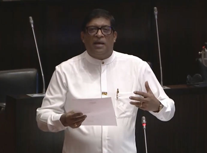 විවෘත ආර්ථිකය හැර වෙනත් මගක් නැහැ - රවි කරුණානායක