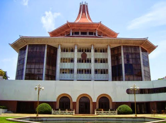 අධිකරණ පරිශ්‍රයන්හී ජනතාවට මුලික පහසුකම් අවමයි !