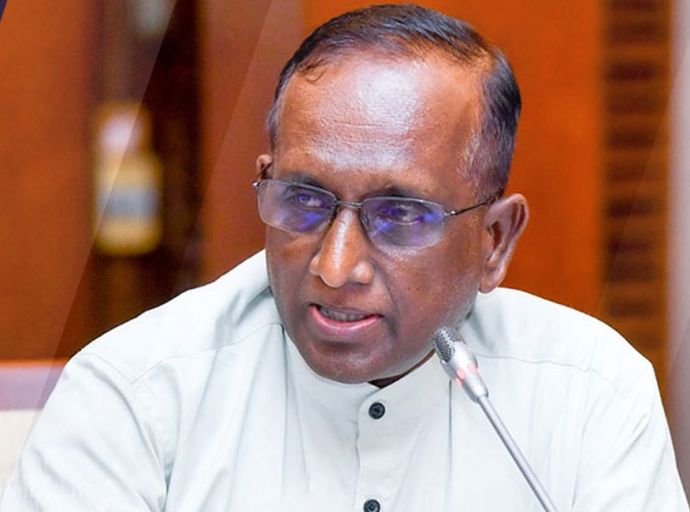 වජිර, හරිශ්චන්ද්‍ර පිළිබඳ මතක ආවරජනය කරයි