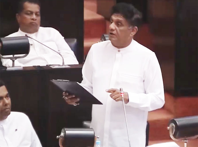 පොලිස් සහතික ගන්න ගමේ NPP ප්‍රජා පොලිස් කමිටු සභාපතිගේ චරිත සහතිකය මොකට ද...?