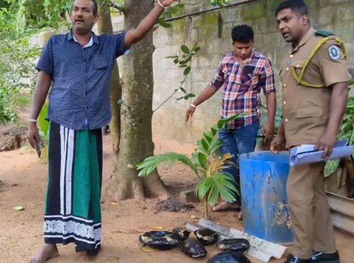 ශ්‍රී මහ බෝධියේ ප්‍රධාන කපු මහතාට ඇප: හිමිනමක් ඇතුළු තවත් සැකකරුවන් අත්අඩංගුවට ගැනීමට විමර්ශන