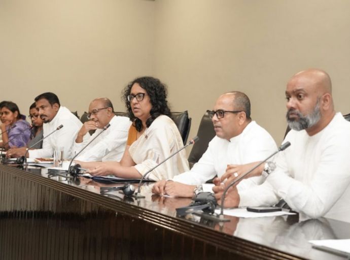 කොළඹ දිස්ත්‍රික්කයේ ඇතිවන හදිසි ආපදා දැනුම් දෙන්න දුරකථන අංකයක්