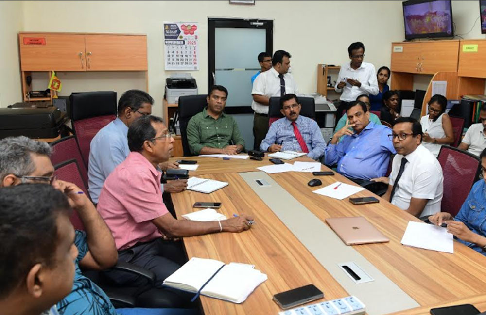 මෙරට සියලුම සෞඛ්‍ය අංශ ප්‍රධානීන් සම්බන්ධ කරගනිමින් විශේෂ සාකච්ඡාවක්