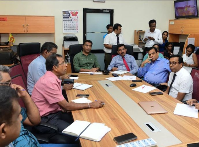 මෙරට සියලුම සෞඛ්‍ය අංශ ප්‍රධානීන් සම්බන්ධ කරගනිමින් විශේෂ සාකච්ඡාවක්