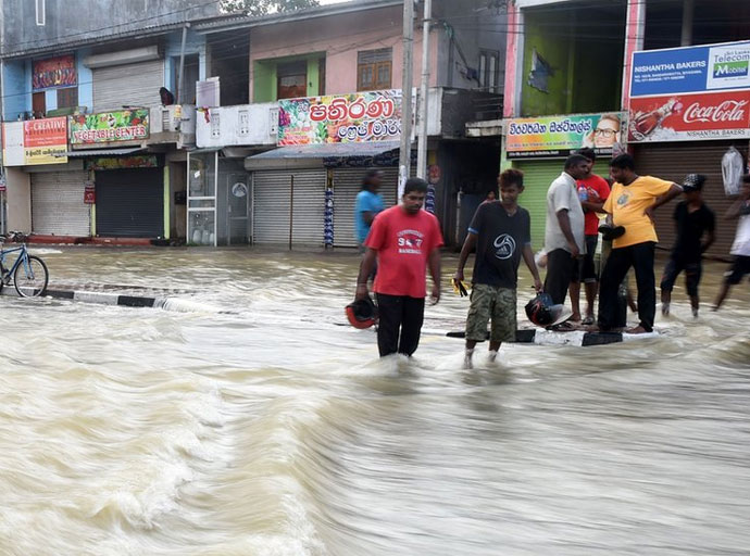 ගංවතුර බැස යාමත් සමඟ වසංගත රෝග පිළිබඳව විමසිලිමත් වන්න