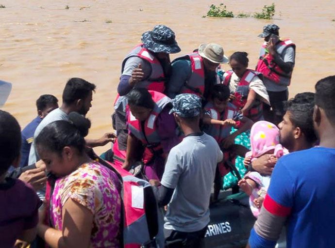 මාවිල්ආරු වැව් බැම්ම කැඩී යෑමෙන් ආපදාවට පත් 309ක් මුදාගනී