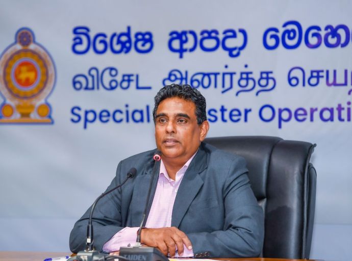 සුළි කුණාටුවෙන් බිඳ වැටුණු විදුලි සම්බන්ධතාවලින් සියයට 85ක් යථා තත්ත්වයට