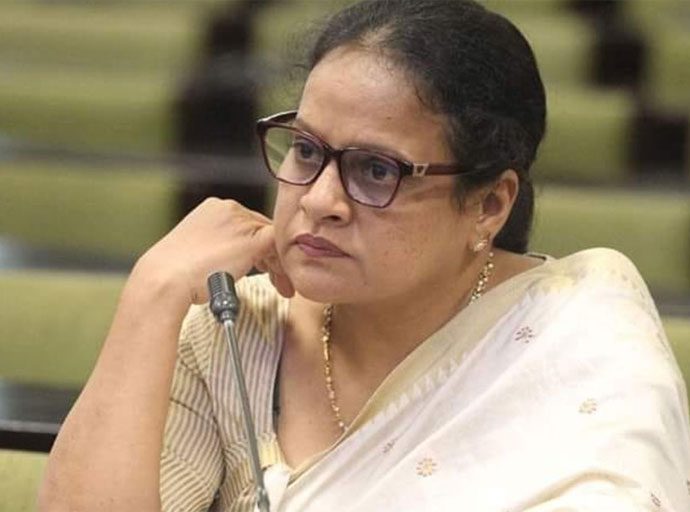 වීරප්පන් ගේ මඩ බළකායෙන් රෝහිණී කවිරත්නට මඩ ප්‍රහාරයක්