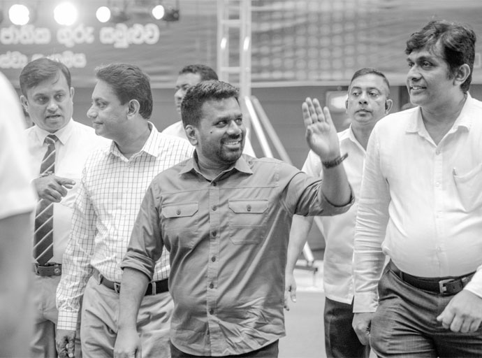 ශ්‍රී ලංකාව ‘අපගේ පාලනයෙන් ඔබ්බට ගිය අර්බුදයකට’ මුහුණ දෙයි; ජනාධිපතිවරයා නිවුස්වීක් (Newsweek) වෙත පවසයි