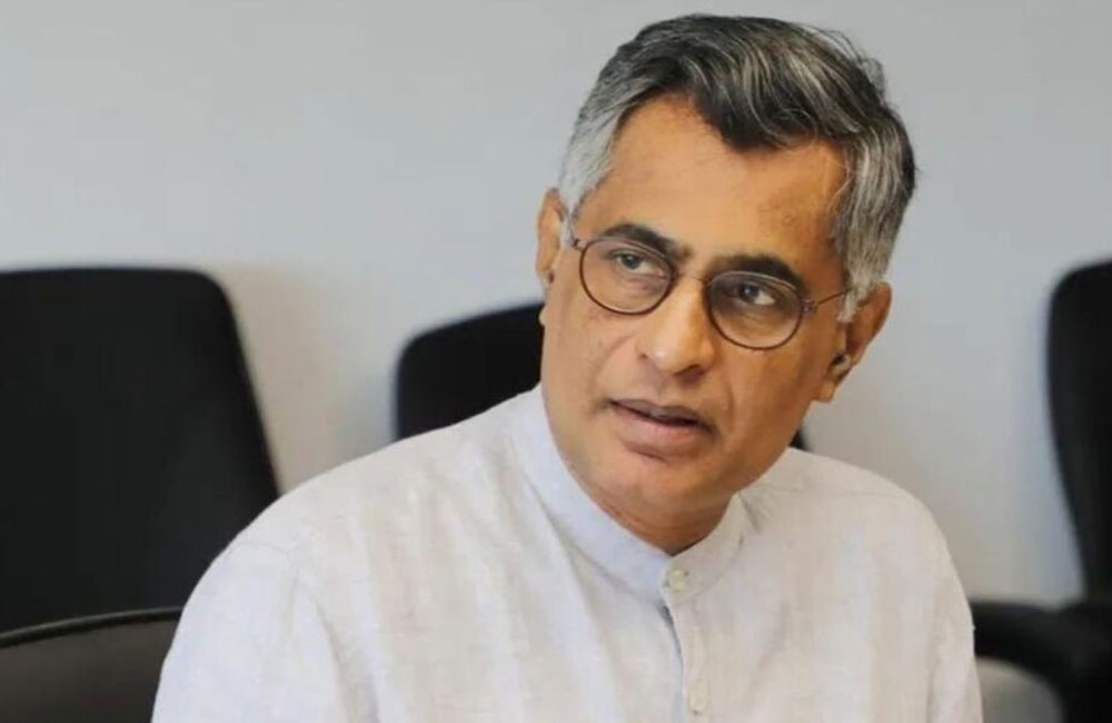 චම්පිකගේ රිට් පෙත්සම විභාගයට නව විනිසුරු මඩුල්ලක්