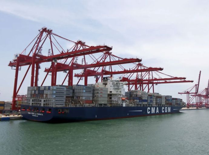 කොළඹ වරායේ කාර්යක්ෂමතාව අඩු වුණොත් නැව් ඉන්දියාවට යෑමේ අවදානමක්