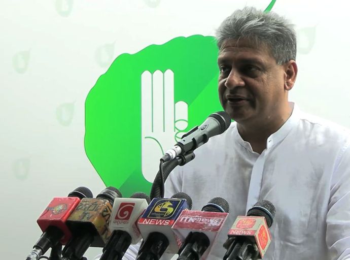 ඉතිහාසයේ සිට ස්වාමීන්වහන්සේලා රජවරුන්ට මග පෙන්වා තිබෙනවා - දිලිත් ජයවීර