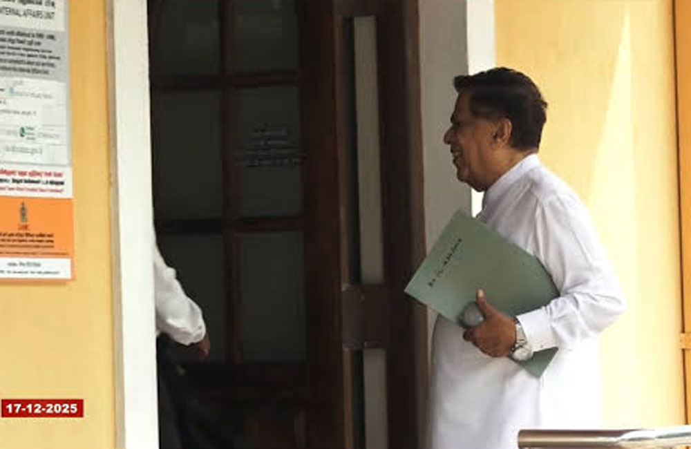 නිලියගේ බිල්ඩිම නිසා නිමල් සිරිපාල දෙපැයක් අල්ලස් කොමිසමේ