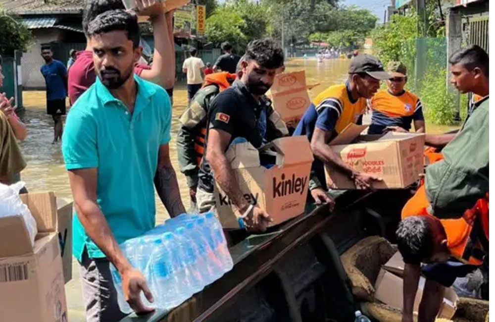 ආපදා සහන සැලසීමේදී මූලික අයිතිවාසිකම් උල්ලංඝණය වී ඇද්දැයි සොයා බැලීමට විශේෂ කණ්ඩායම්