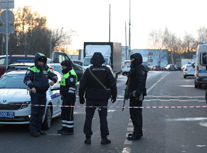  මොස්කව් පිපිරීමකින් පොලිස් නිලධාරීන් දෙදෙනෙක් මරුට