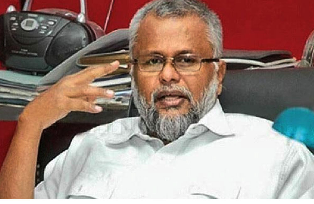 ඩග්ලස් දේවානන්දා අත්අඩංගුවට