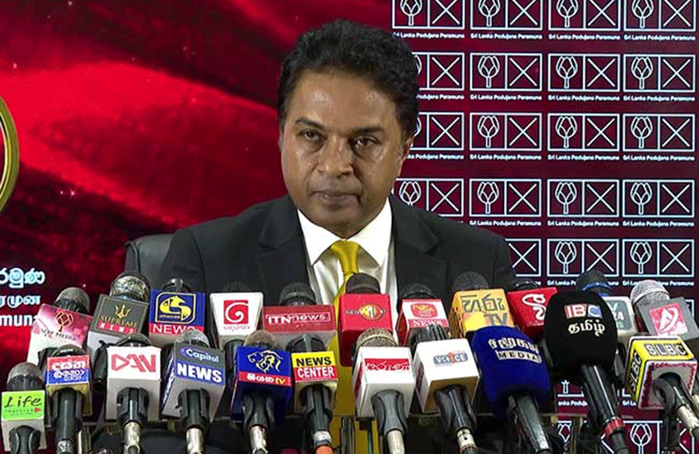 'යාළුවෙක් විගණකාධිපති කරලා බේරෙන්න බෑ, මාලිමා කන්ටේනර් හොරු හිරේ දානවමයි' - පොහොට්ටු ලේකම්