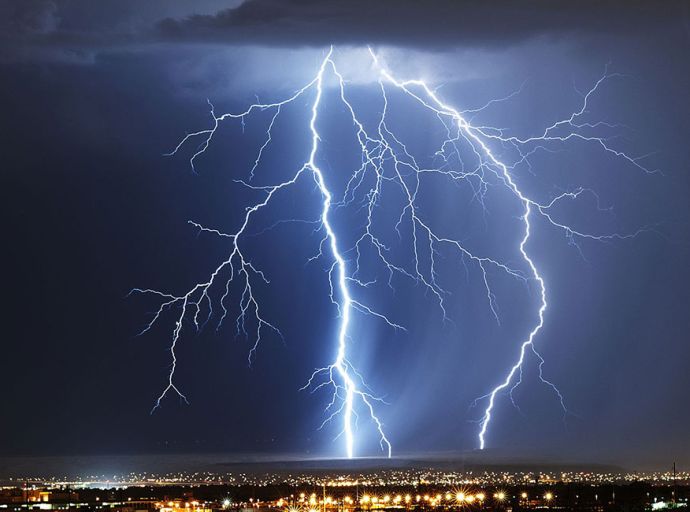 ප්‍රබල අකුණු පිළිබඳව අවවාදාත්මක නිවේදනයක්