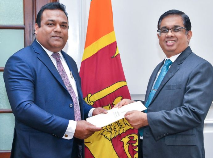 බාලදක්ෂ කොමසාරිස් ලෙස නීතිඥ මනෝජ් නානායක්කාර පත්කරයි