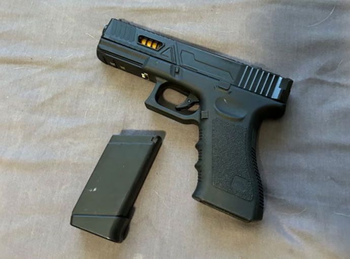 එක්සත් ජනපදයට බොරු දුරකථන ඇමතුම් දුන් ඕස්ට්‍රේලියානු තරුණයකු අල්ලයි