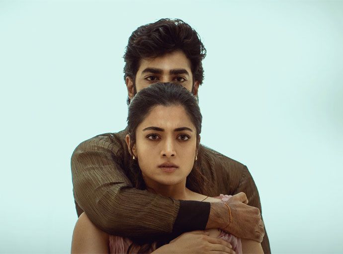 මනෝවිද්‍යාත්මක පැතිකඩක් පිළිබඳ විග්‍රහ කරන "ද ගර්ල් ෆ්‍රෙන්ඩ්''