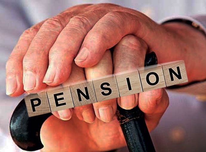 හිටපු මන්ත්‍රීලාගෙන් යැපෙන 182කගේත් ’’පැන්ෂන්’’ කැපේ