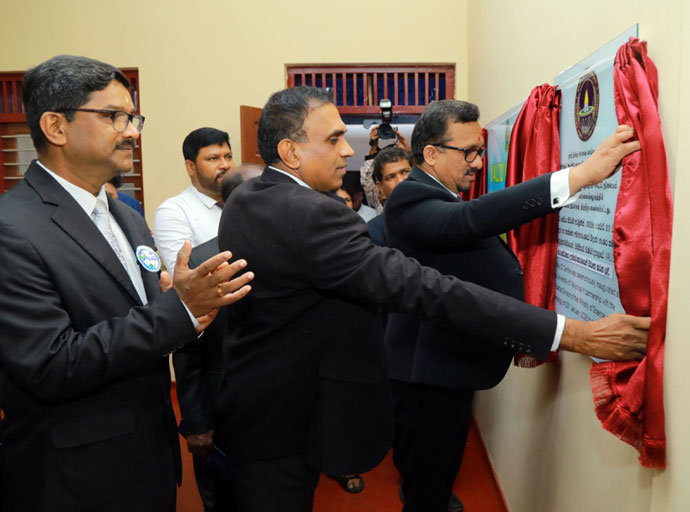 ප්‍රථම තාක්ෂණ සේවා හා ආධාරක මධ්‍යස්ථානය වවුනියාව විශ්ව විද්‍යාල පරිශ්‍රයේ දී විවෘත කෙරේ