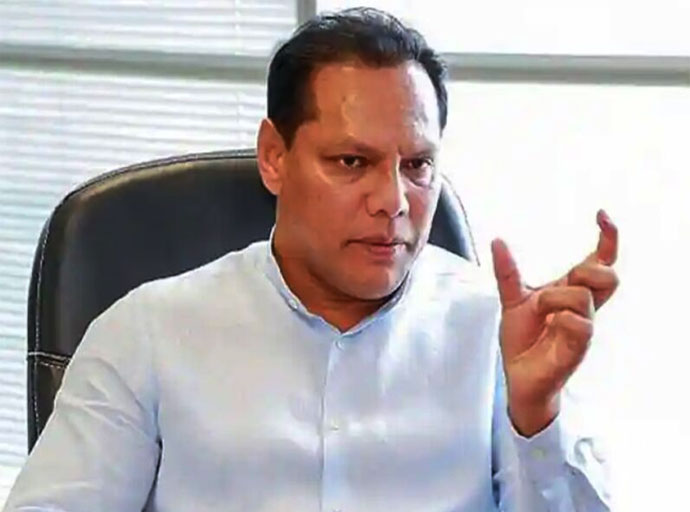 දයාසිරි ජයසේකරට එරෙහිව ශ්‍රීලනිපයේ විධායක සභිකයකු ගෙන් පැමිණිල්ලක්