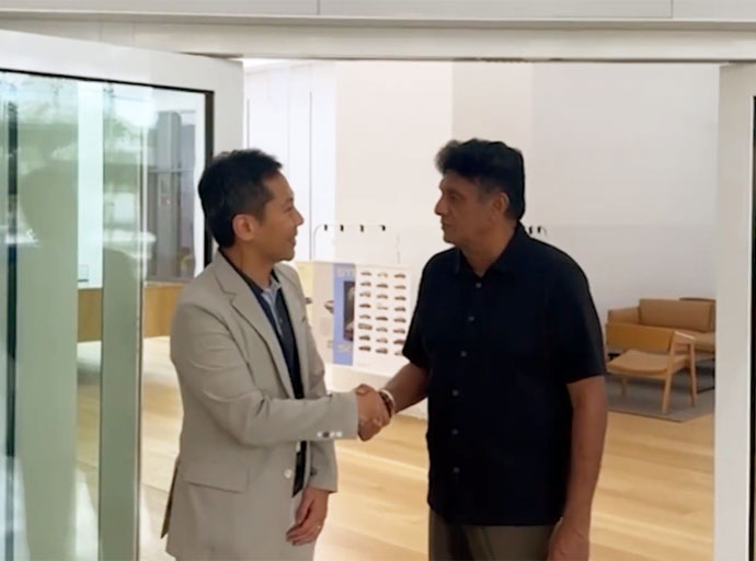 විපක්ෂ නායක සජිත් ප්‍රේමදාස සිංගප්පූරුවේ හුන්ඩායි මෝටර් සමූහ නවෝත්පාදන මධ්‍යස්ථානයේ සංචාරයක