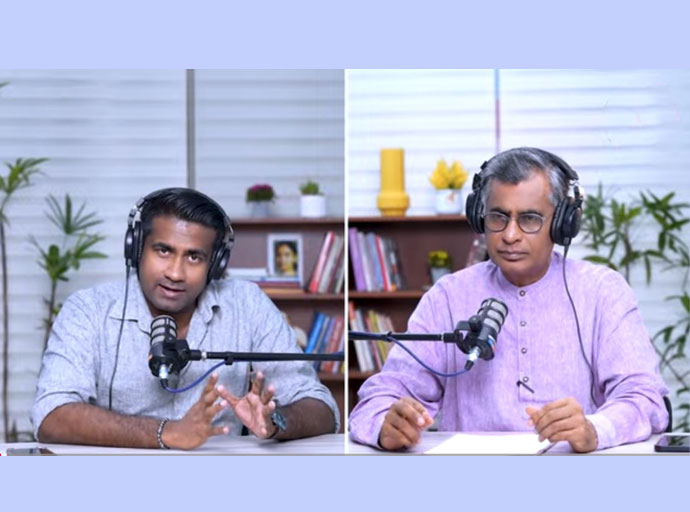 ට්‍රම්ප්ගේ යුද නැව් අරාබි මුහුදේ සිට ඉරානය වටලයි - චම්පික රණවක 