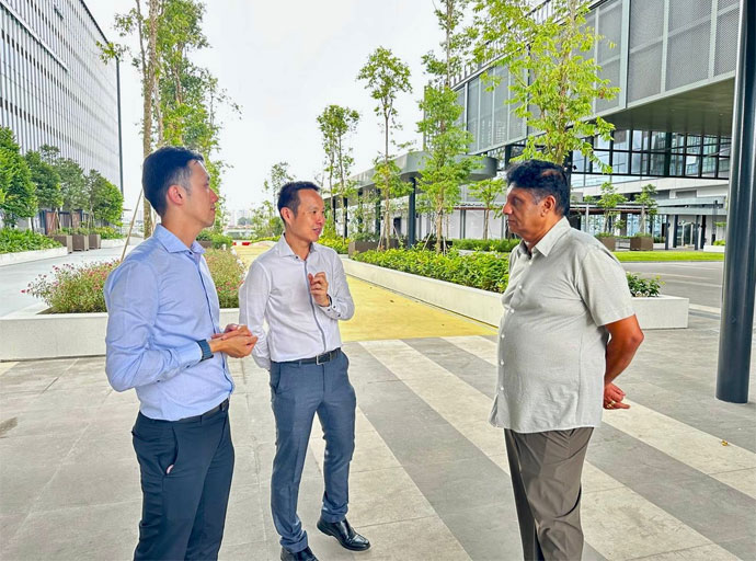 සජිත් ප්‍රේමදාස, සිංගප්පූරුවේ ඊළඟ පරම්පරාවේ කාර්මික නවෝත්පාදන දිස්ත්‍රික්කයේ නිරීක්ෂණය චාරිකාවක