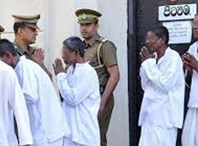 බන්ධනාගාරගත රැඳවියන් 49 දෙනෙකුට විශේෂ ජනාධිපති සමාව