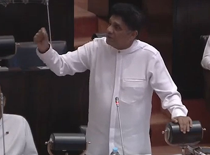 වහාම රෝහණ බණ්ඩාර මන්ත්‍රීවරයා ගේ ආරක්ෂාව තහවුරු කරන්න - විපක්ෂ නායක සජිත් ප්‍රේමදාස