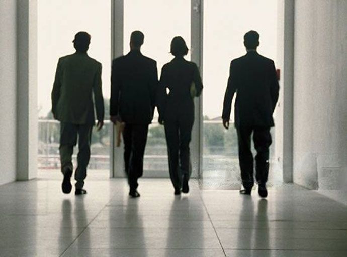 ළඟදීම සභාපතිවරුන් රොත්තක් දොට්ට ! - මේ වන විටත් මුලින්පත් වූ සභාපතිවරුන් 20 ඉවතට !!