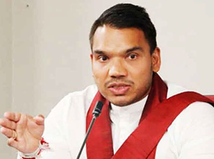 අරගලයේ දී ජනතාව උසි ගන්නපු අය රජ වෙලා; තරුණ පිරිසක් එල්ලුම් ගහට ගිහින් -නාමල් රාජපක්ෂ