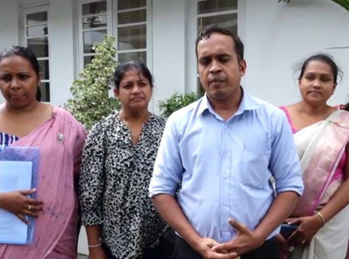 ඌන සේවා උපාධිධාරීන්ටත් ගුරු විභාගය ලියන්නත් බැහැ - විපක්ෂ නායක සජිත් ප්‍රේමදාස