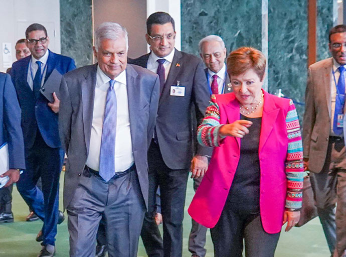 ජෝර්ජිවානා ඇත්ත නොකිව්වේ ඇයි...? -රනිල් කොලම