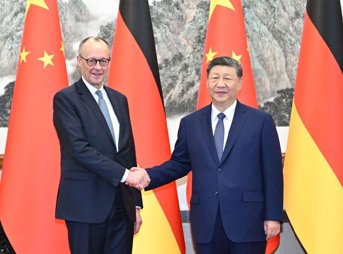 චීන සහ ජර්මන් සබඳතා අලුත් කරමින් දෙරට නායකයින් අතර තීරණාත්මක හමුවක්